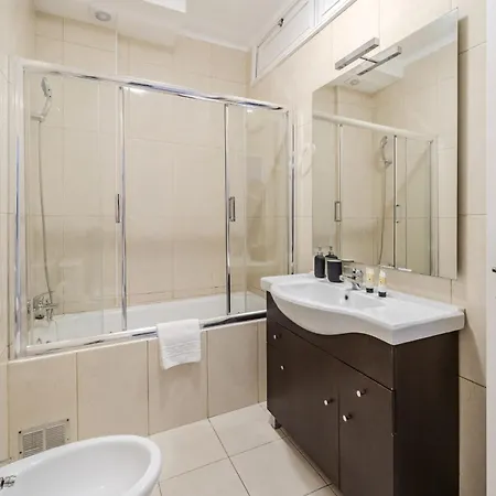 Cruz Design By House And People Apartament Braga