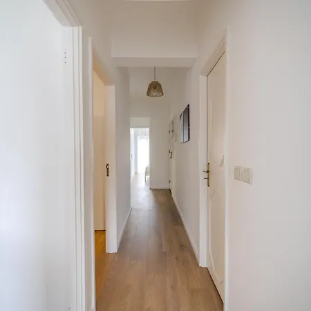 Cruz Design By House And People * Braga