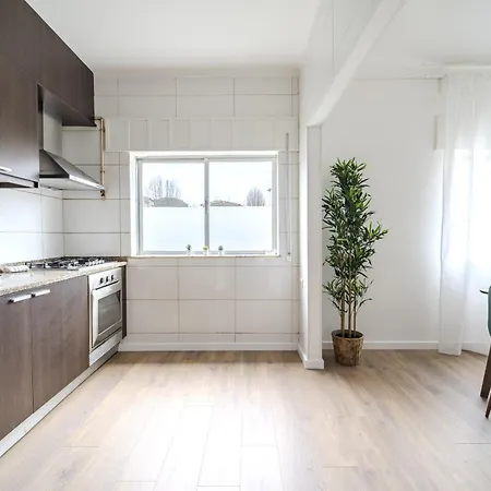 Cruz Design By House And People Appartement *