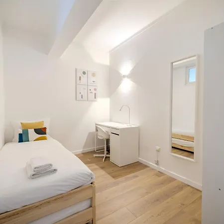Apartament Cruz Design By House And People Braga