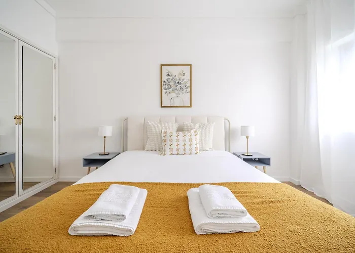 Cruz Design By House And People * Braga